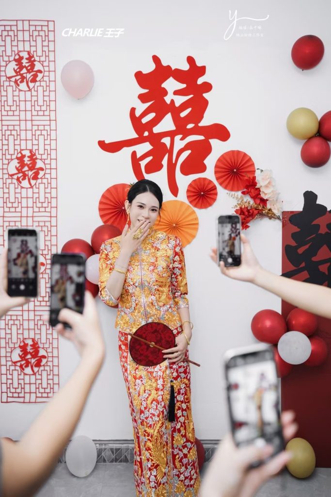 龙凤褂